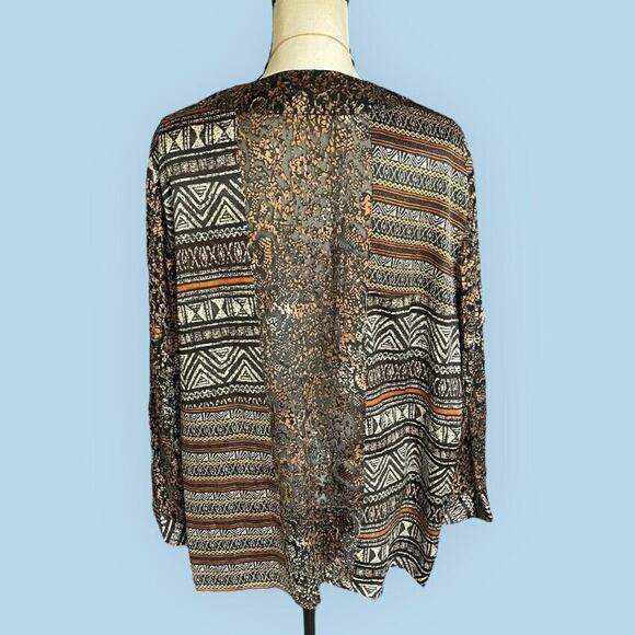 Laura Ashley Woman 100% Silk Mixed Animal Print Cardigan Top Plus 2X 16 18 Brown - Picture 3 of 7